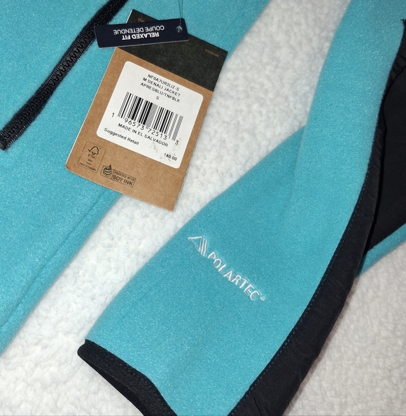 The North Face Denali Jacket- Small NWT - Picture 3 of 12